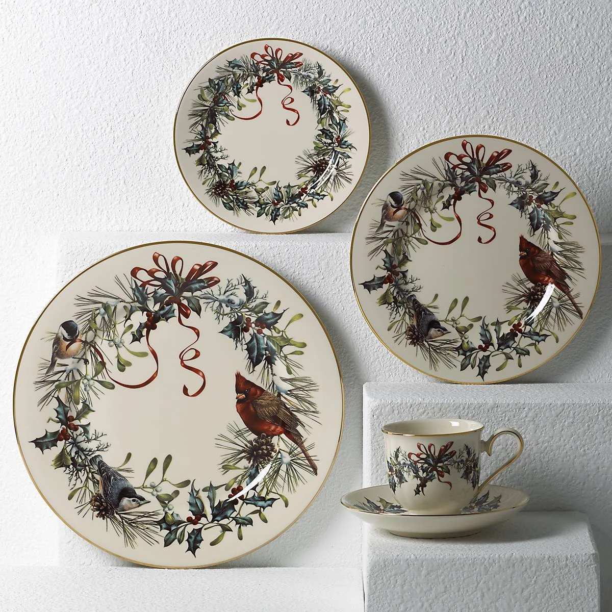 Lenox Winter Greetings 5-Piece Place Setting 6 Lenox Winter Greetings 5-Piece Place Setting - Image 4