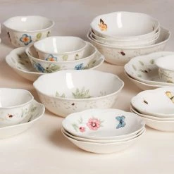 Lenox Butterfly Meadow® Dessert Bowl -lenox Store Online 6083885 6101836 857702 806737 LNP S23 FEA 4 d3e045d1 dec1 4da7 86c3 4f2c465118e5
