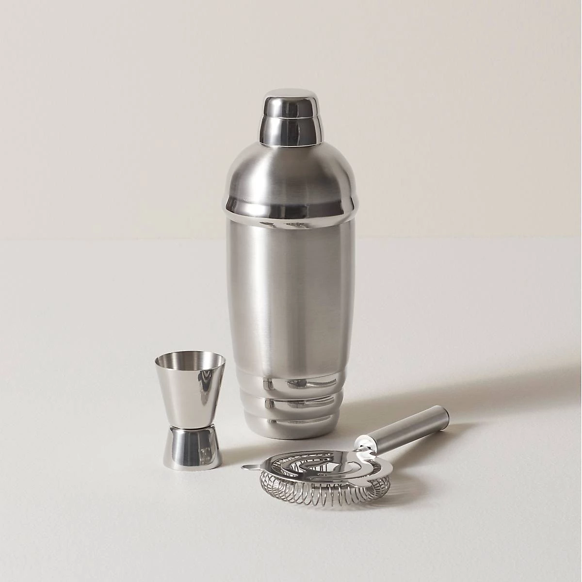 Lenox Tuscany Metal® Shaker & Strainer Set 3 Lenox Tuscany Metal® Shaker & Strainer Set