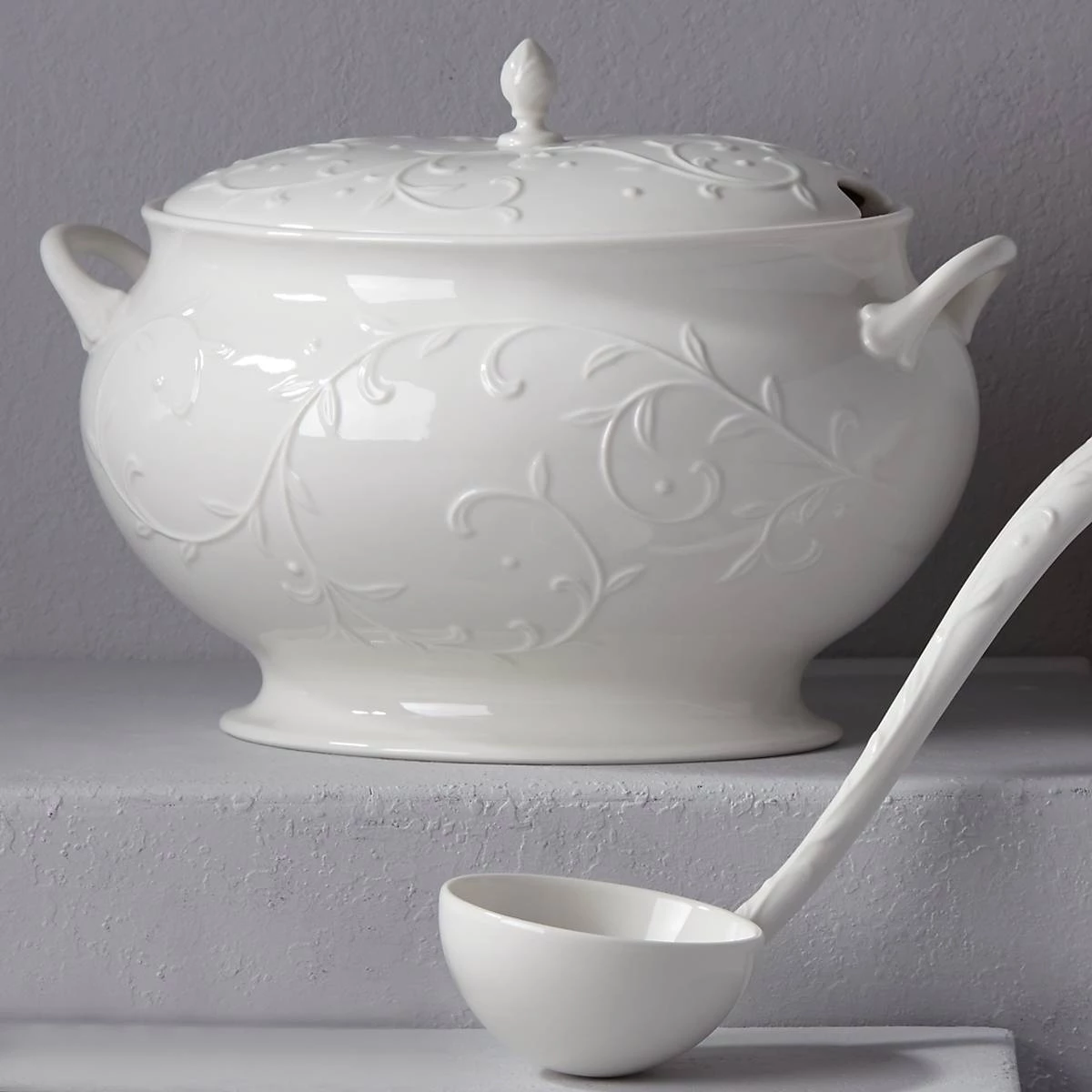 Lenox Opal Innocence Carved 3pc Soup Tureen Set 4 Lenox Opal Innocence Carved 3pc Soup Tureen Set - Image 2