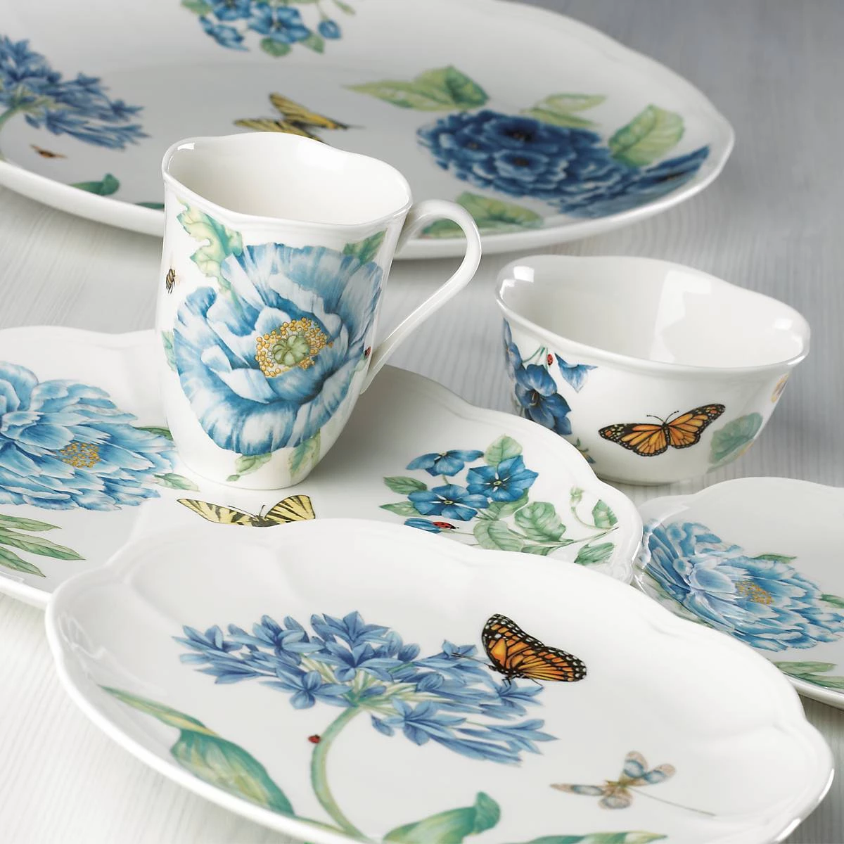 Lenox Butterfly Meadow Blue 4-piece Place Setting 5 Lenox Butterfly Meadow Blue 4-piece Place Setting - Image 3