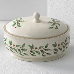 Lenox Holiday Covered Dish -lenox Store Online 863646 w1 7f3e6cd4 dd87 4bcc bf5a 6ea595978693