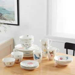 Lenox Butterfly Meadow 28-Piece Dinnerware Set -lenox Store Online 865075 w11 5bb64799 2c5e 47c3 8295 f933171ccef9
