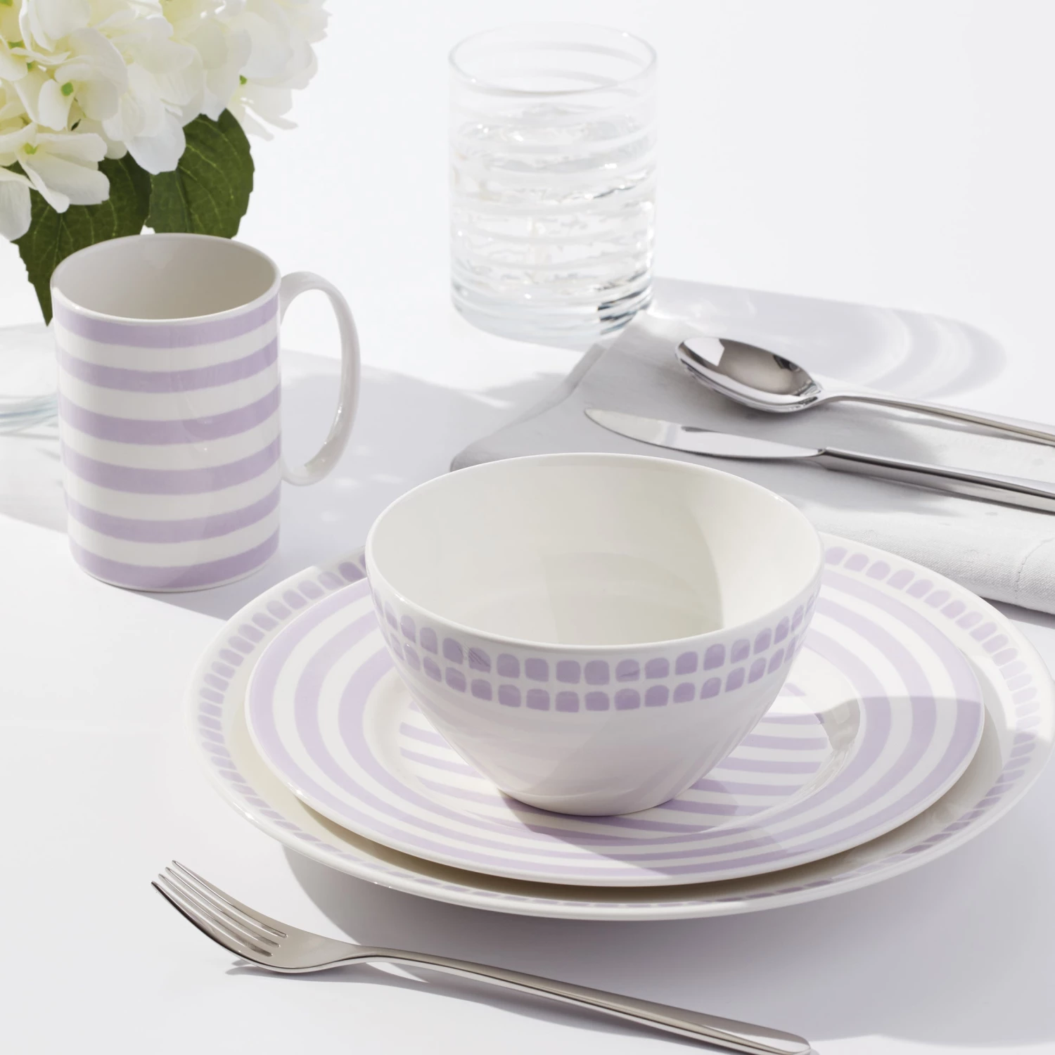 Kate Spade Charlotte Street North 4-piece Place Setting 8 Kate Spade Charlotte Street North 4-piece Place Setting - Image 6