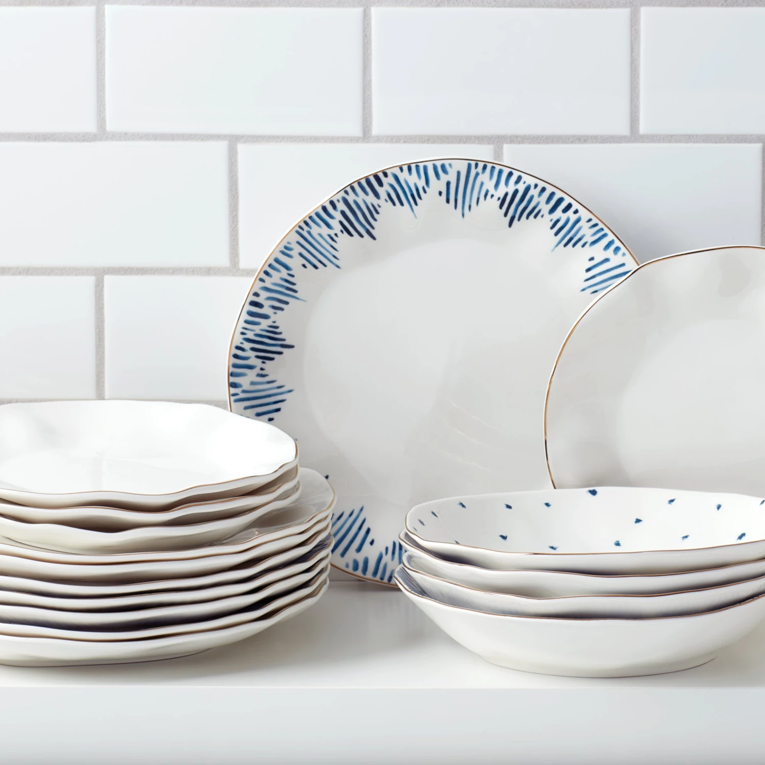 Lenox Blue Bay 4-Piece Dinner Plate Set 9 Lenox Blue Bay 4-Piece Dinner Plate Set - Image 7