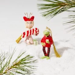 Lenox Cindy Lou Who Ornament -lenox Store Online 892579 893073 LHOL 22 FEA 1 0e1cd661 2adb 4de2 a97f 345d9a79769d