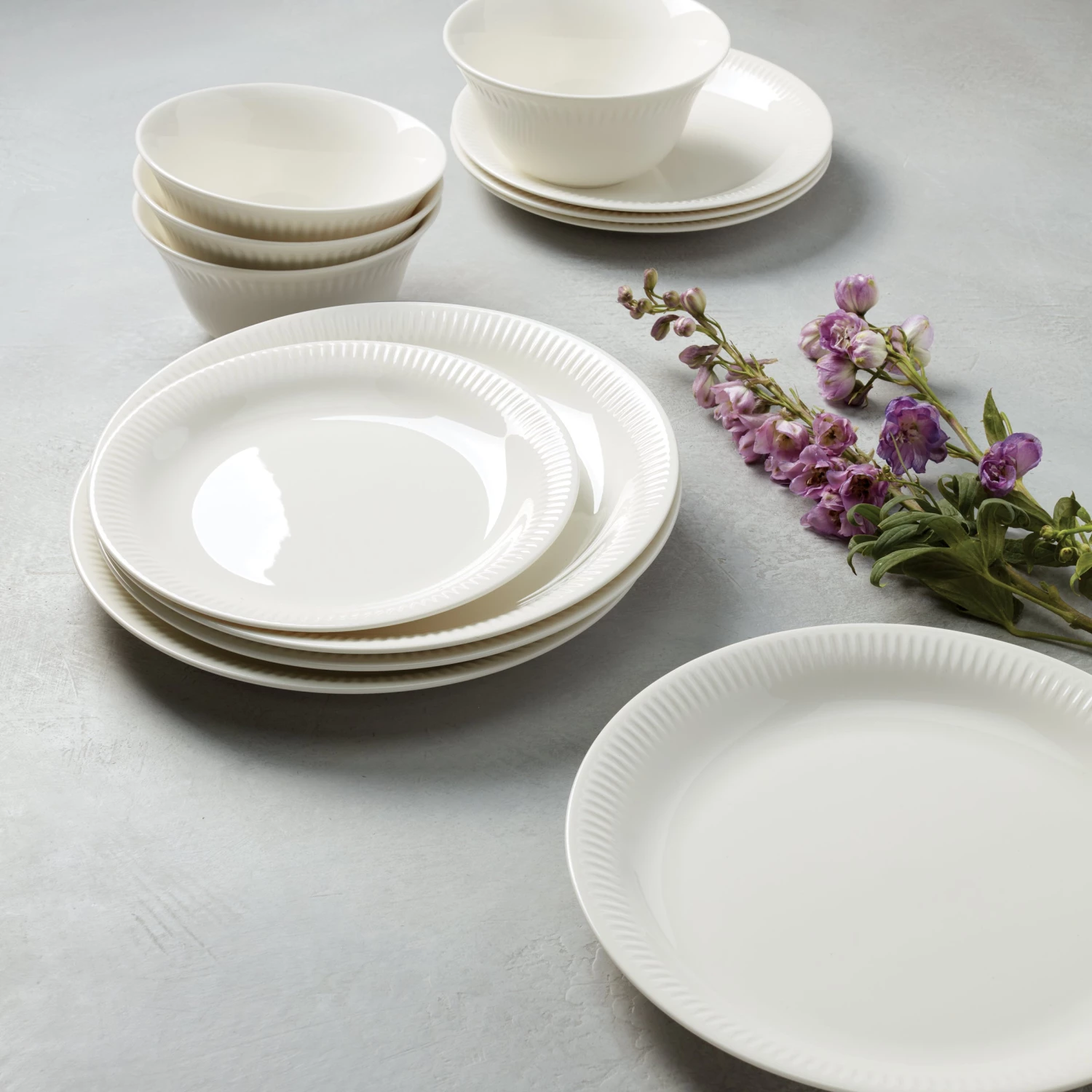 Lenox Profile 12pc Dinnerware Set 10 Lenox Profile 12pc Dinnerware Set - Image 8