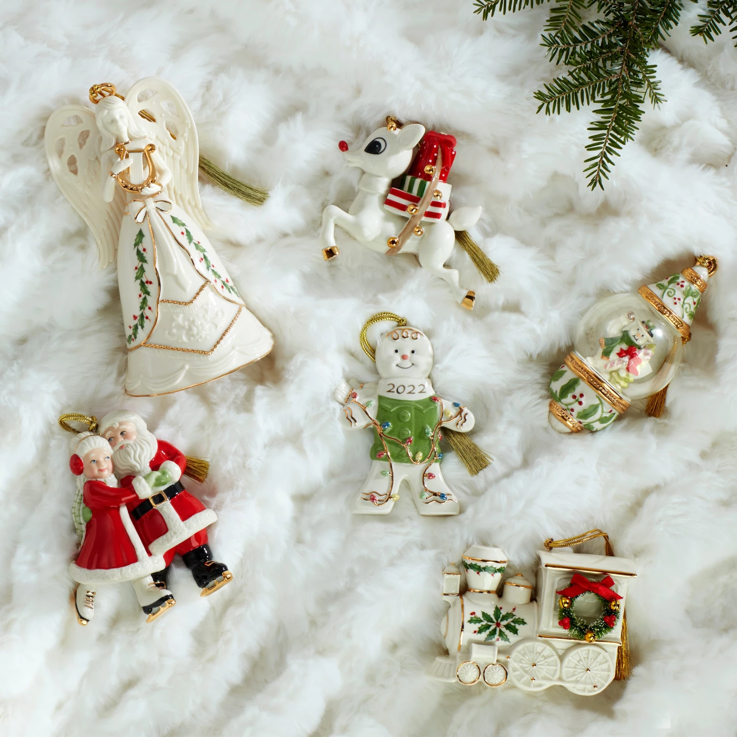 Lenox 2022 Bright Light Gingerbread Ornament 5 Lenox 2022 Bright Light Gingerbread Ornament - Image 3