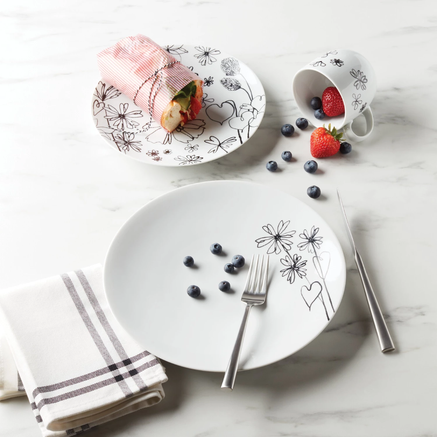 Kate Spade Garden Doodle Accent Plate, S/4 4 Kate Spade Garden Doodle Accent Plate, S/4 - Image 2