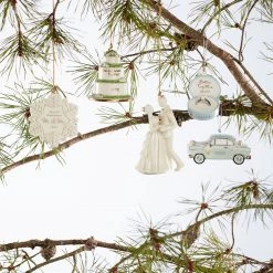 Lenox 2022 Our 1st Christmas Together Cake Ornament -lenox Store Online 894158 893699 893777 893711 893704 LHOL 22 FEA 1 1a74f248 4a1a 4028 8303 0b031e0805ec