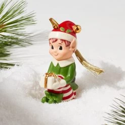 Lenox Christmas Elf Ornament -lenox Store Online 894163 LHOL 22 FEA 1