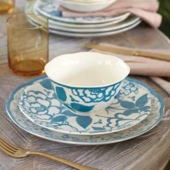 Lenox Butterfly Meadow Cottage 4-Piece Dinner Plates -lenox Store Online 894277 w11 f291d517 ca1b 49fa b9ac 5d9e4b34b2d8